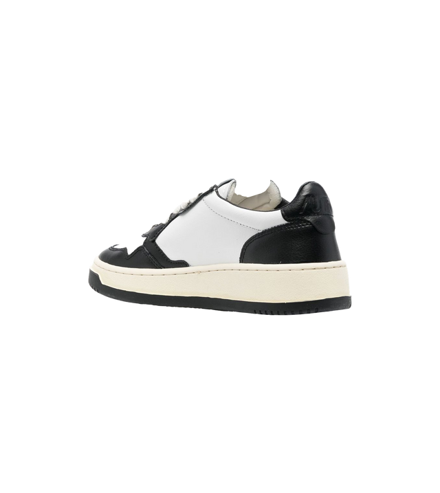 Medalist Sneaker