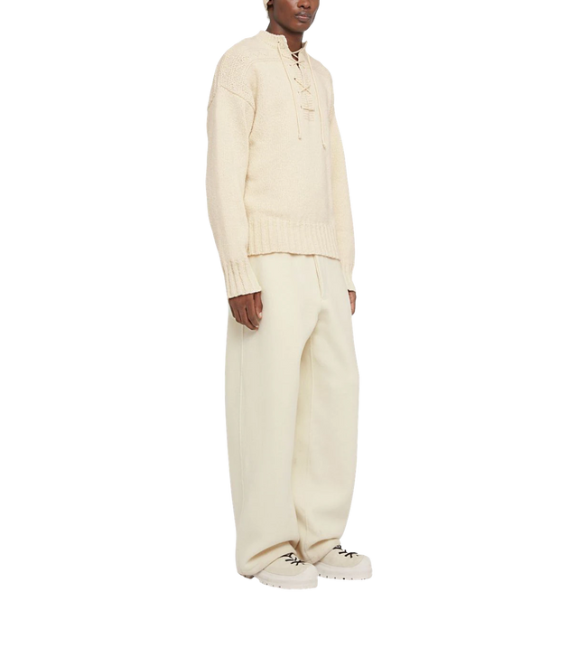 Pullover mit Schnürung