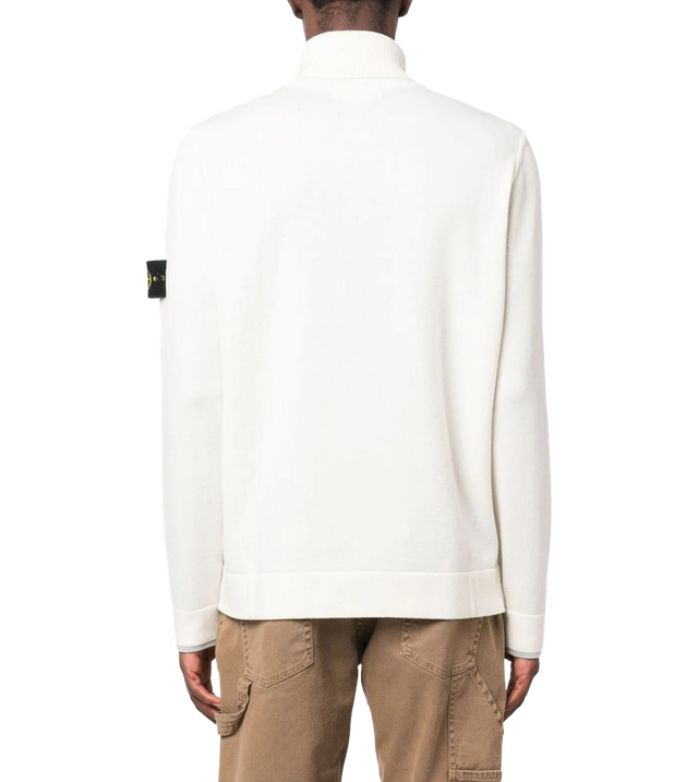 Pullover mit Rollkragen und Patch