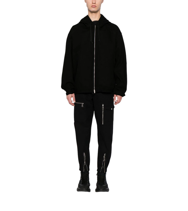 Lockere Jacke mit Kapuze