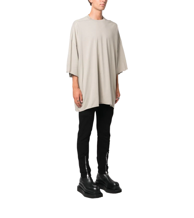 Übergroßes T-Shirt