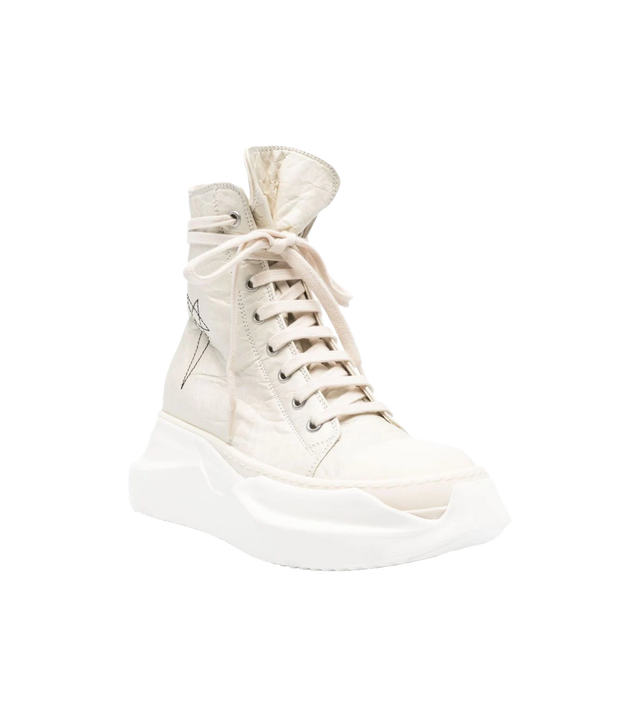 Hoher Sneaker mit Strickerei