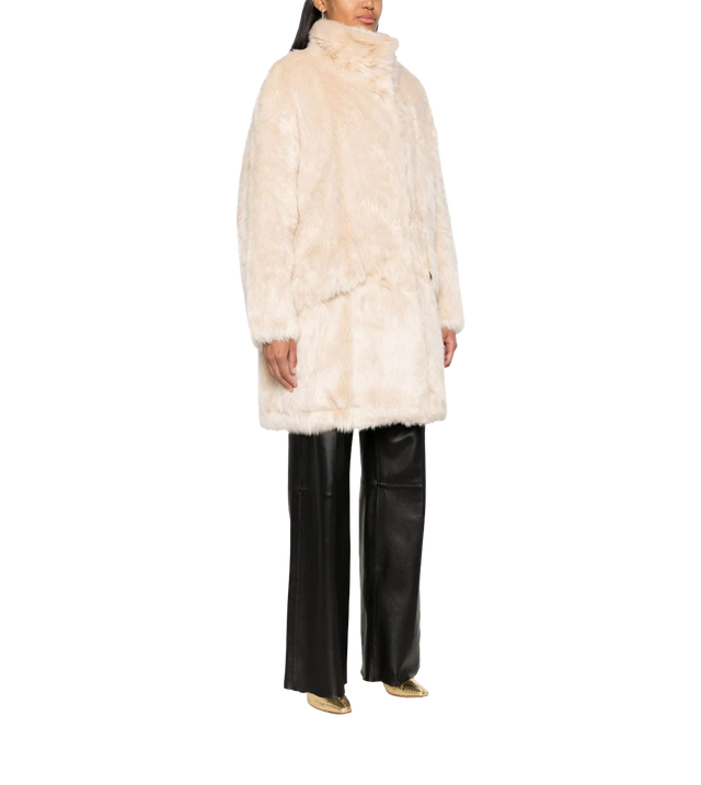 Doona Mantel aus Fake Fur