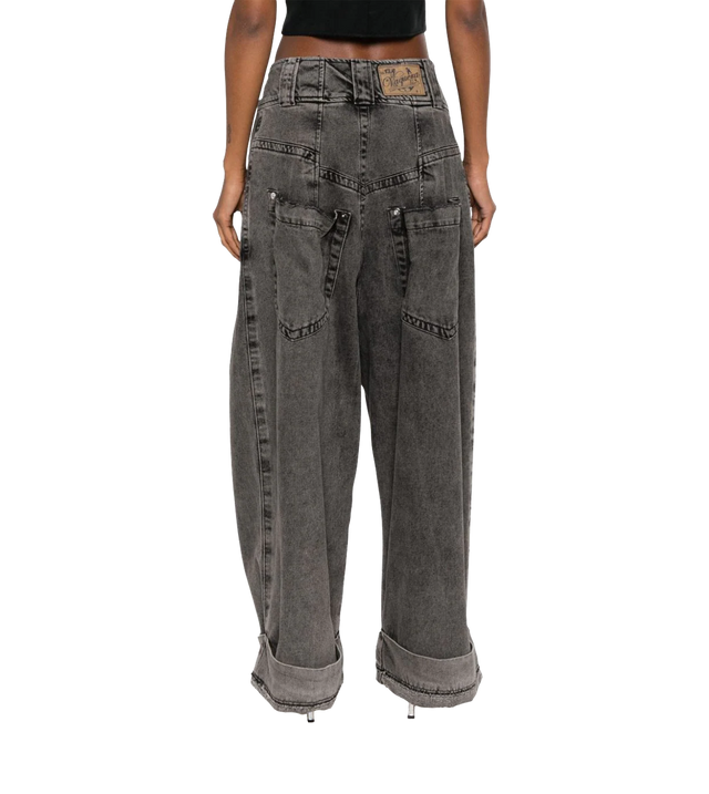 Lockere Jeans im Babylook