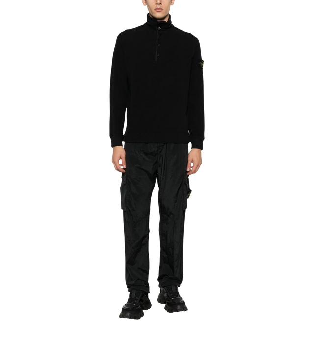 Pullover mit Stehkragen und Patch