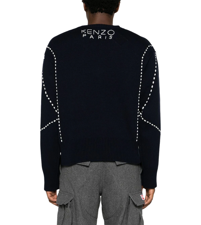 Pullover mit Kontrastnähten