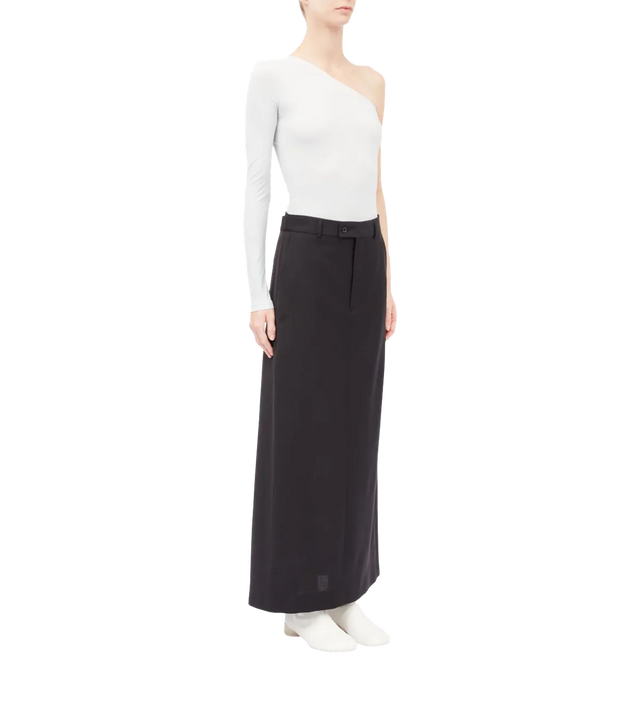 Midi skirt with button closure
