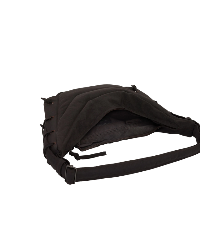 Kleine Soft Schultertasche