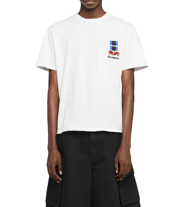 T-shirt with window embroidery
