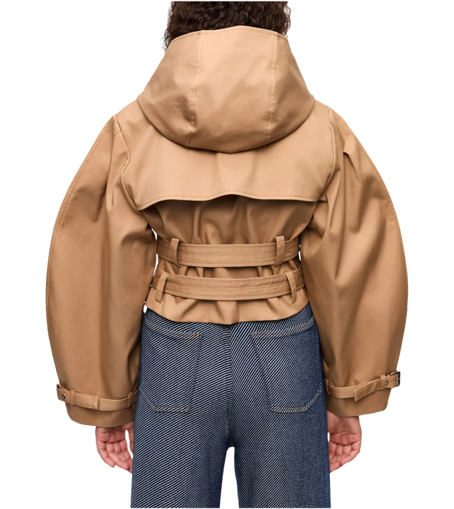 Klassische Kapuzenjacke