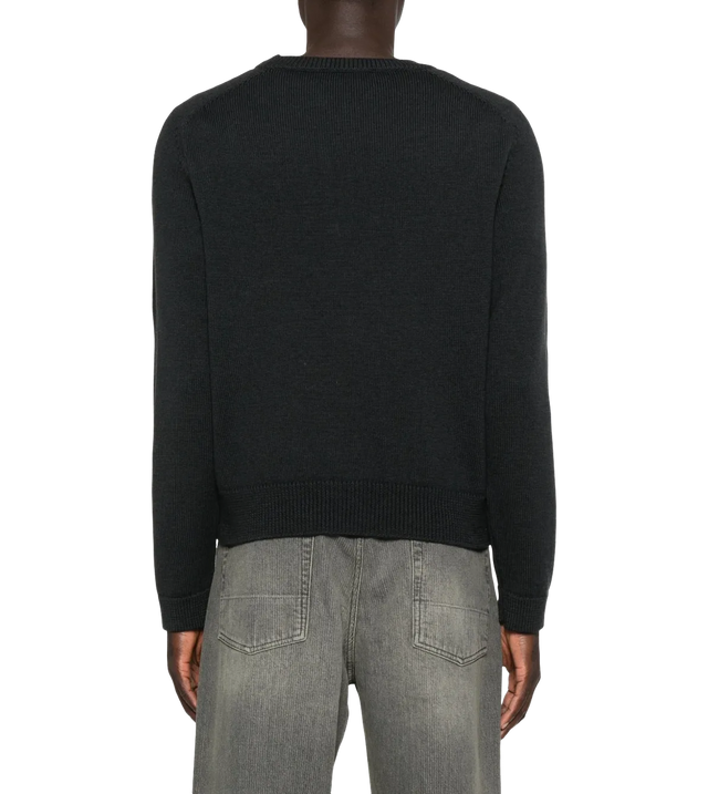Klassischer Pullover