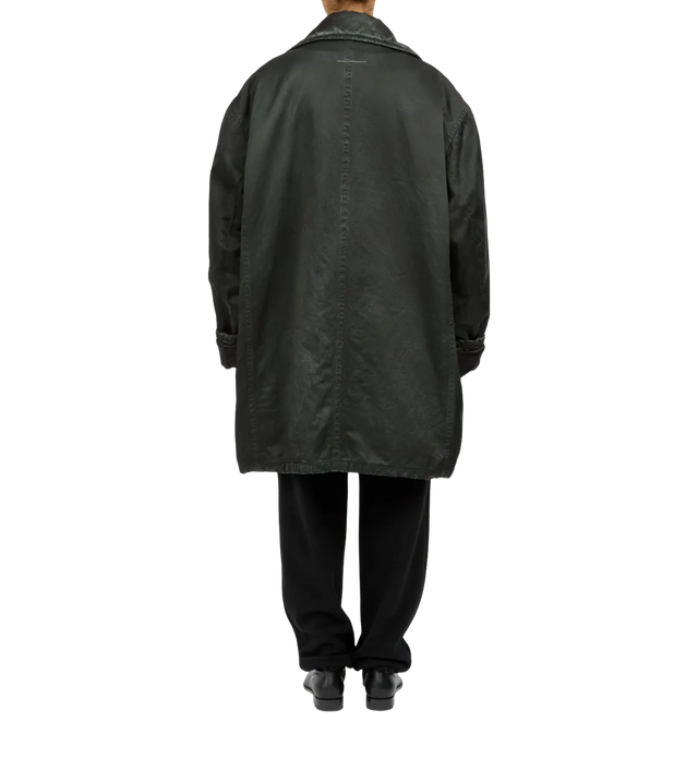 Doppelreihiger Mantel