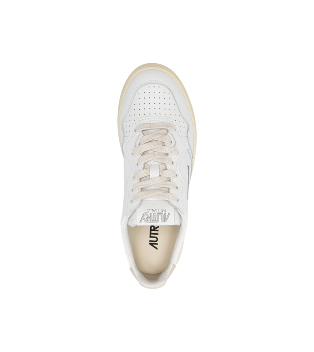 Medalist Sneaker