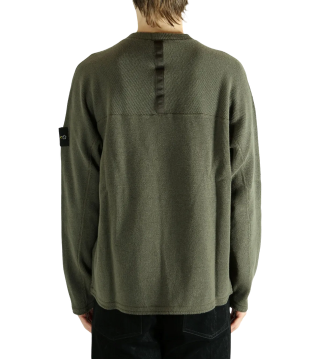 Pullover mit Kompass-Badge