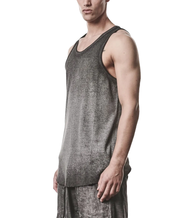 Ausgeblichenes Tanktop