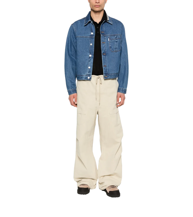 Jeansjacke mit Klappentaschen