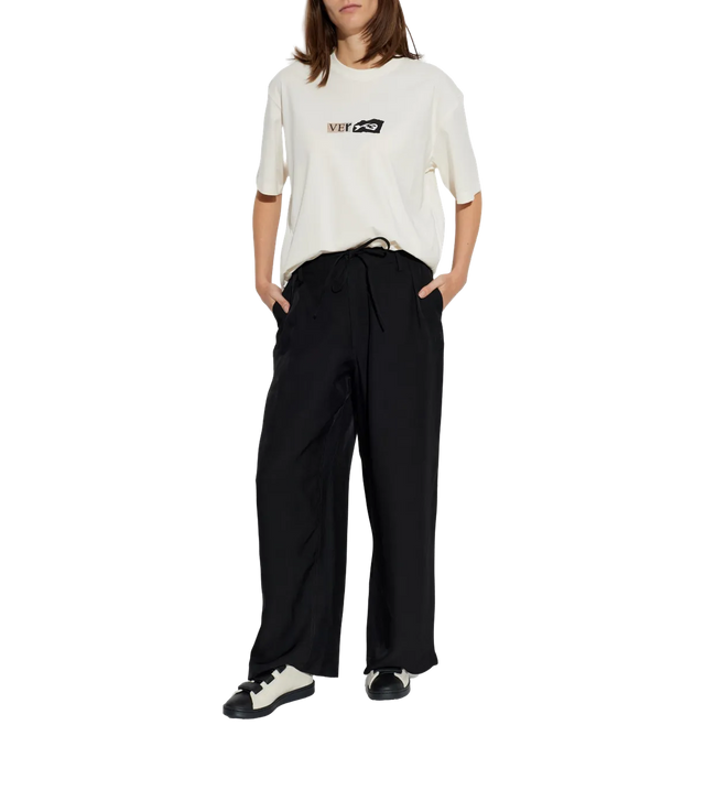 Hose mit weitem Bein