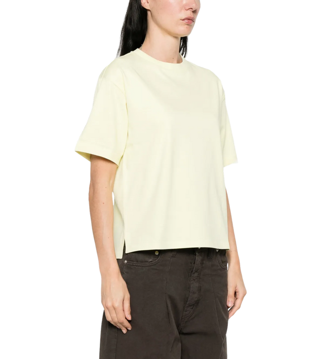 Gelbes T-Shirt mit Boxy-Fit