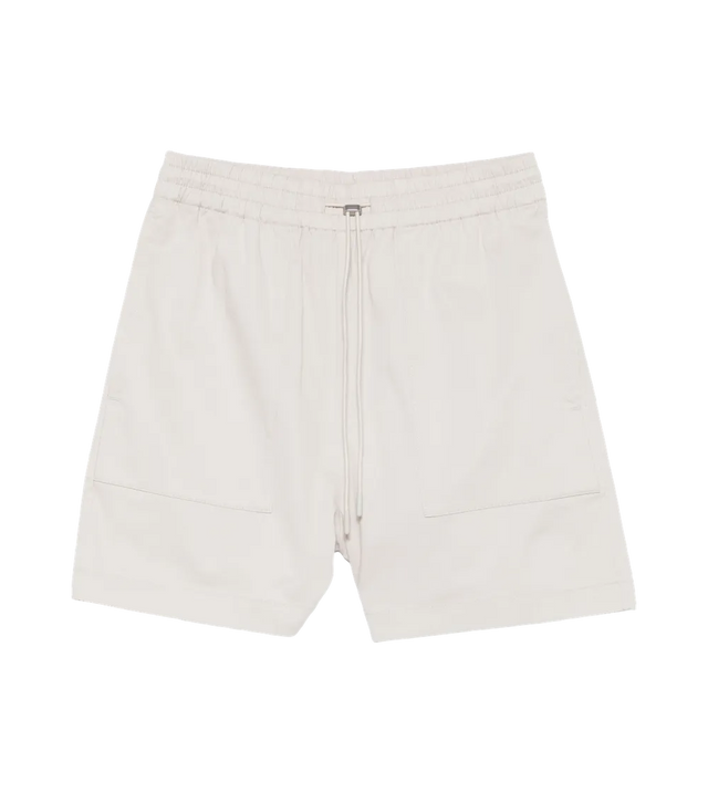 Pera Shorts mit aufgesetzter Gesäßtasche
