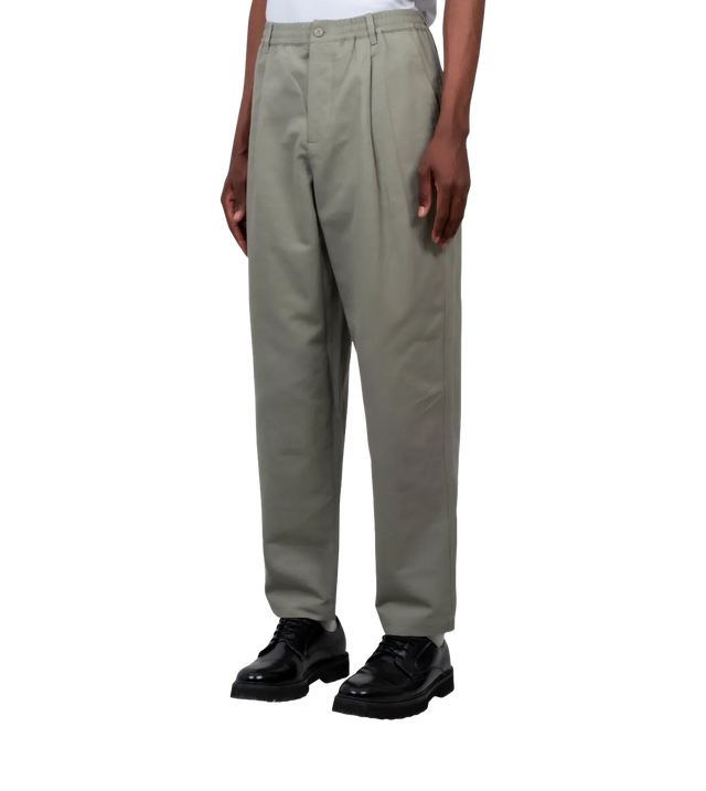 Plissierte Hose mit elastischem Bund