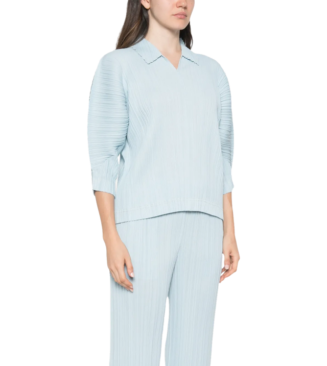 Plissiertes T-Shirt mit Poloshirtkragen