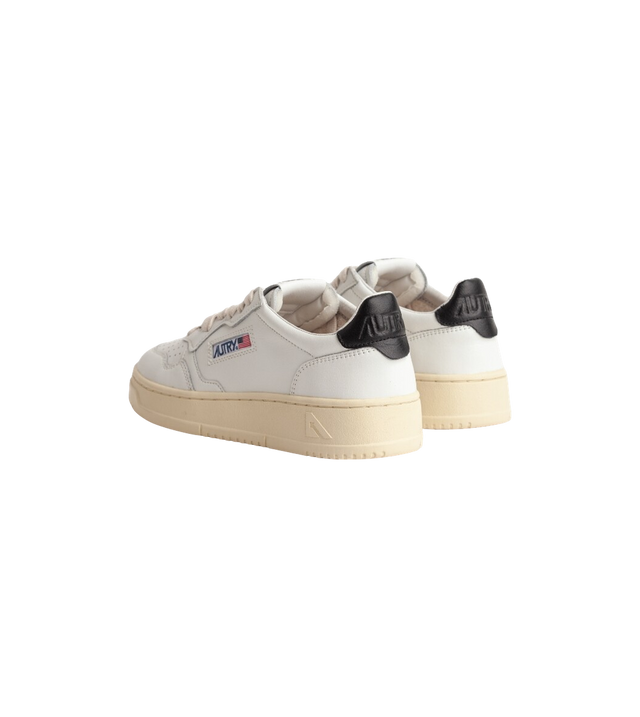 Sneakers Medalist Low Women (white/black)