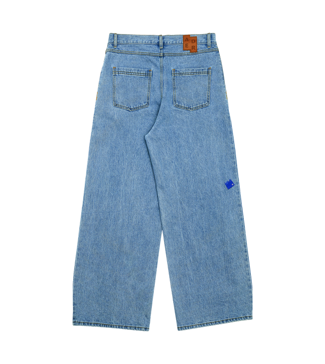 Jeans mit Bundfalte - Sig; TRS Tag 02 Jeans