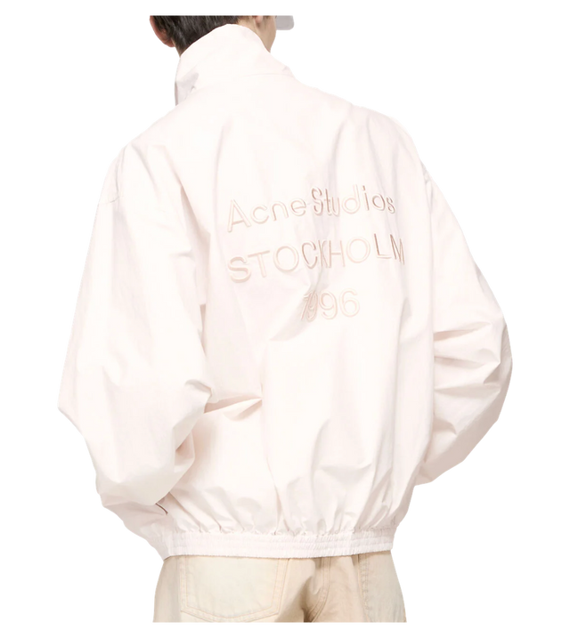 Gefütterte Jacke mit Logo-Stick