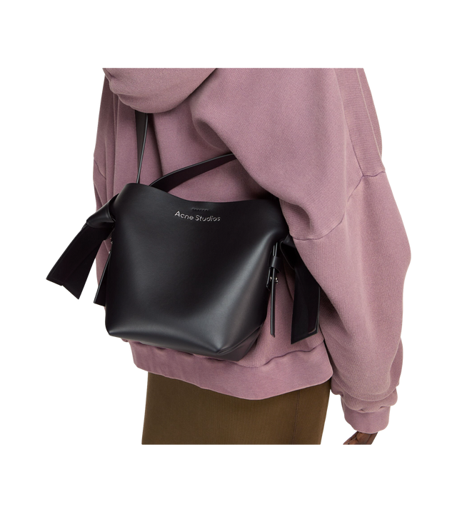 Musubi Mini Schultertasche