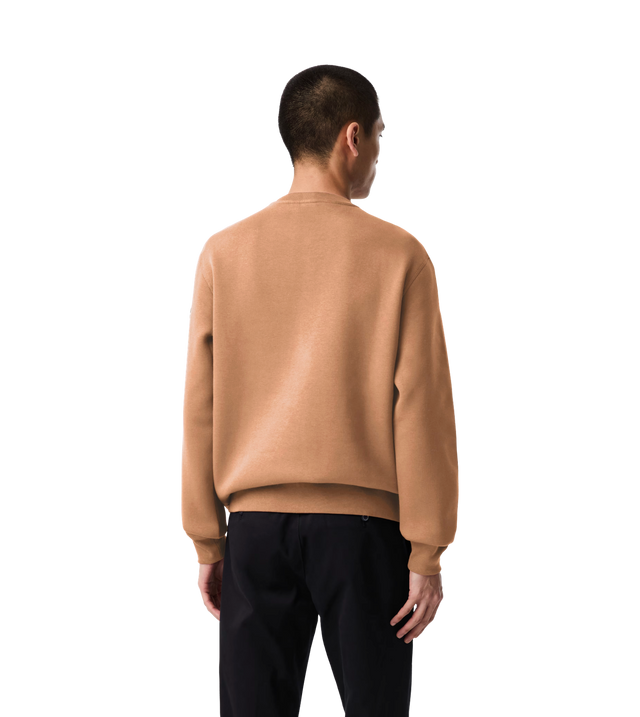 Serua Sweatshirt mit Rundhalsausschnitt und charakteristischem Logo