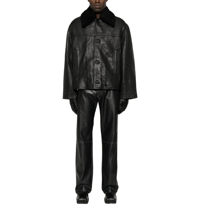 Gerade Five-Pocket-Hose mit Leder-Effekt