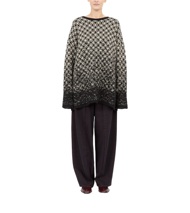 Klassischer Pullover