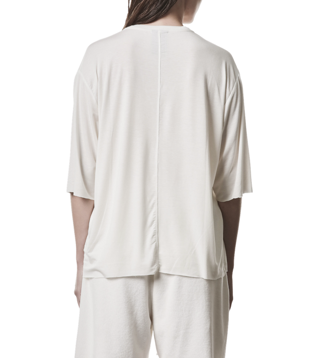 T-Shirt mit V-Ausschnitt