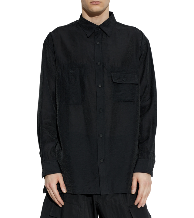 Hemd mit Klappentasche