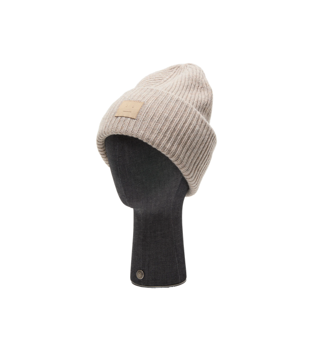 Mütze mit großem Face-Logo