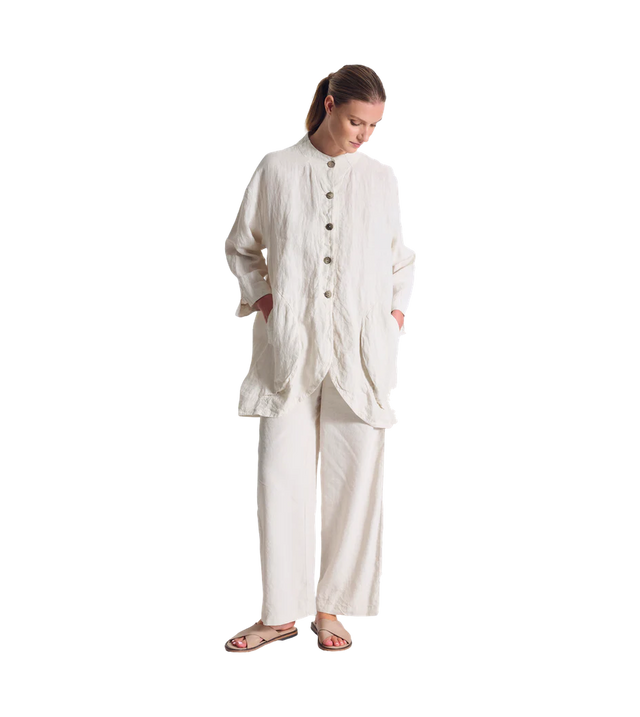 Lang geschnittene Leinenjacke mit Stehkragen