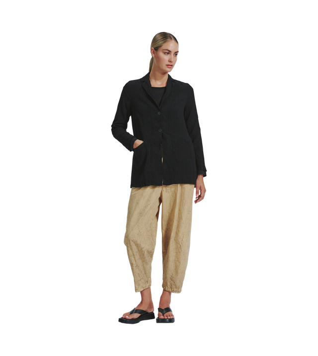 Strukturierter Blazer mit aufgesetzten Taschen