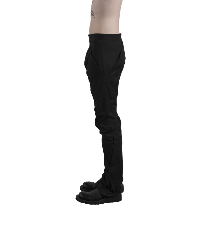 Distortion Strait Pants