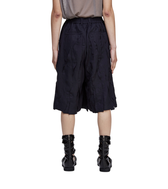 Fragment Shorts