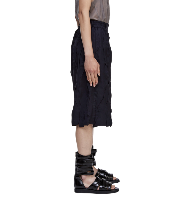 Fragment Shorts