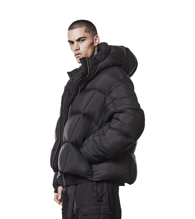 Daunenjacke mit Kapuze