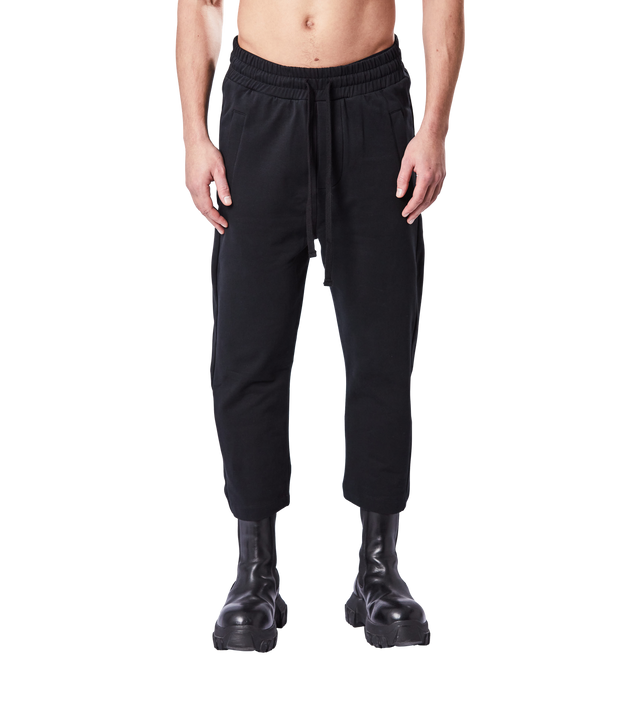 Gekürzte Hose