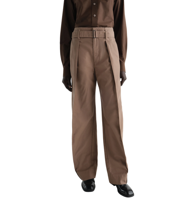 Hose mit abgerundetem Schnitt aus Poly-Baumwoll-Twill