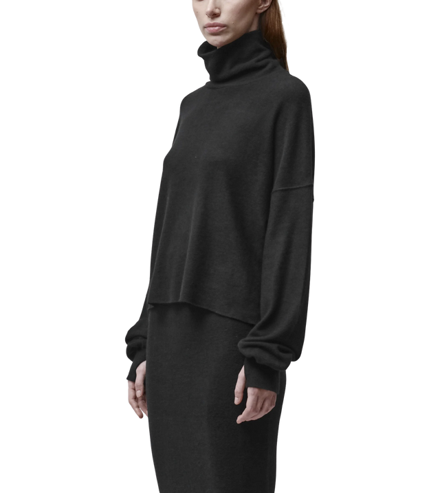 Langarmshirt mit hohem Kragen und Daumenloch