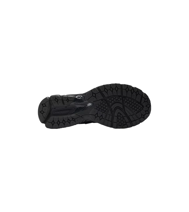 1906R Sneakers