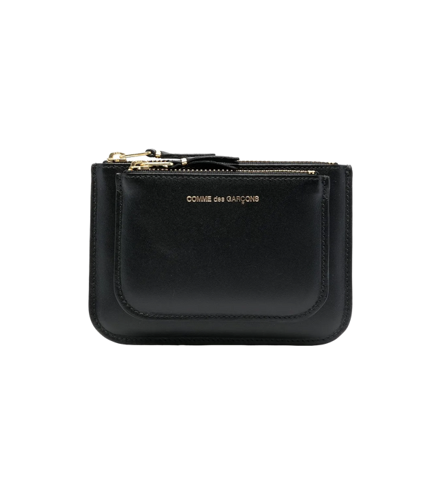 Wallet Outside Pocket