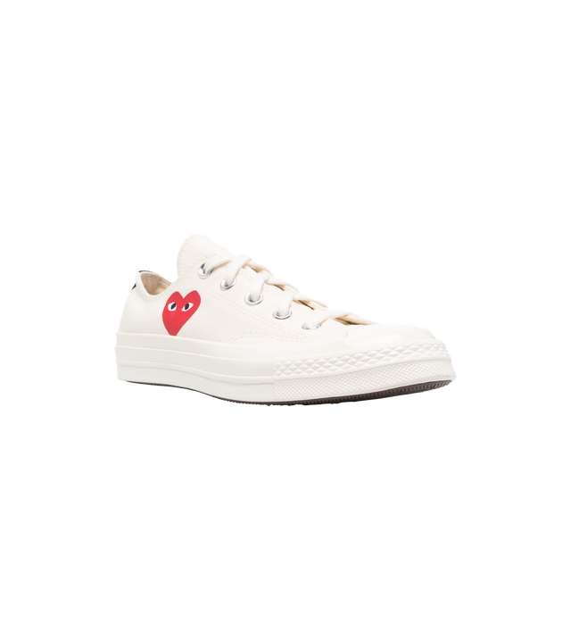 Chuck '70 Small Red Heart Sneakers