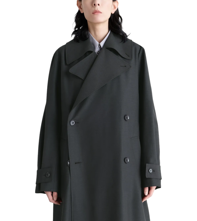 Doppelreihiger Trench-Coat mit Gürtel