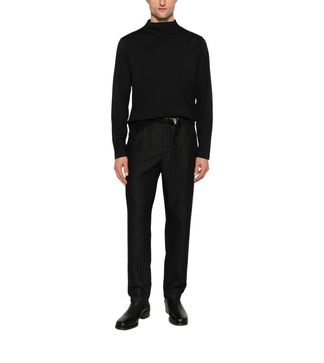 Pullover mit kurzem Rollkragen