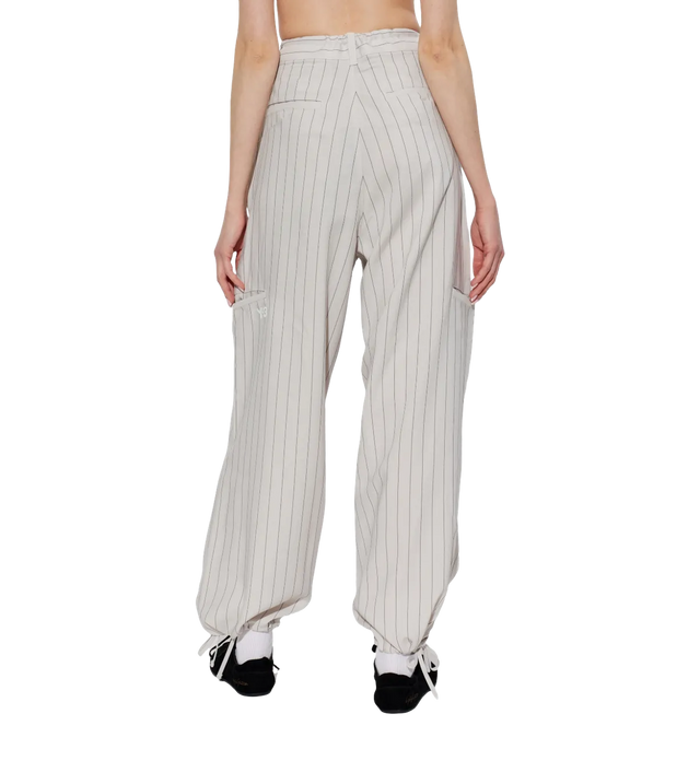 Pinstripe Straight-Leg Hose mit Cut-Outs